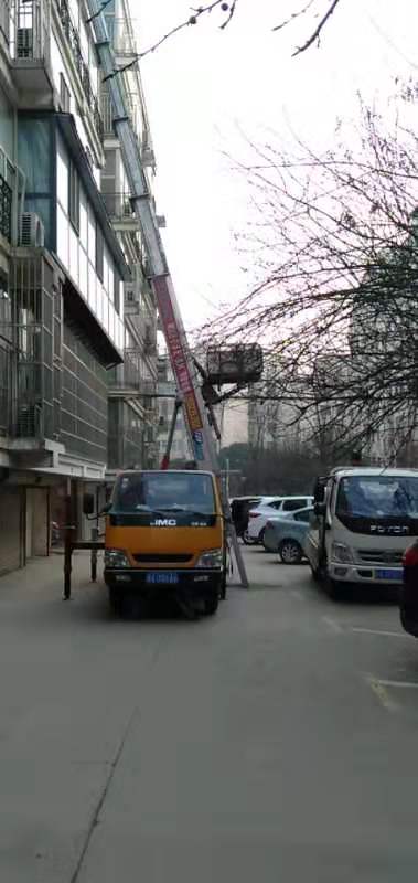 如何选择合适的云梯车租赁公司